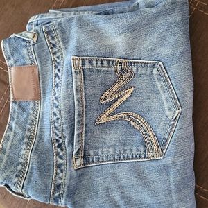 Maurices 17/18 X short Straight